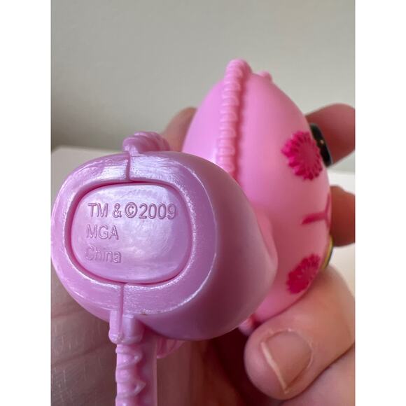 Lalaloopsy Doll Jewel Sparkles Pink Pet Persian Cat 3" 2009 MGA - Picture 2 of 3